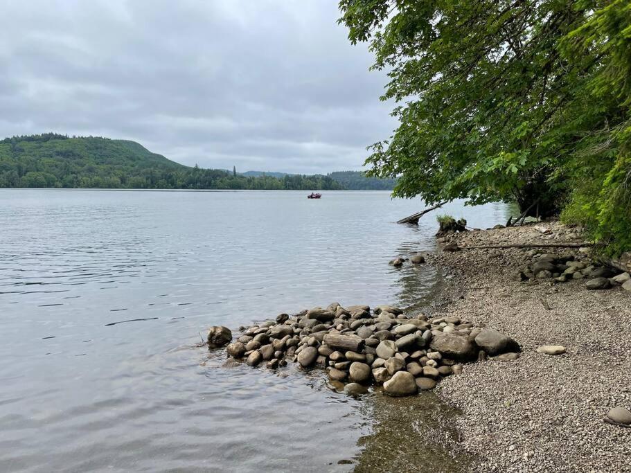 Romantic Cozy Cabin Walk To Lake Hot Tub Bikes Kayaks Grill Onalaska Luaran gambar