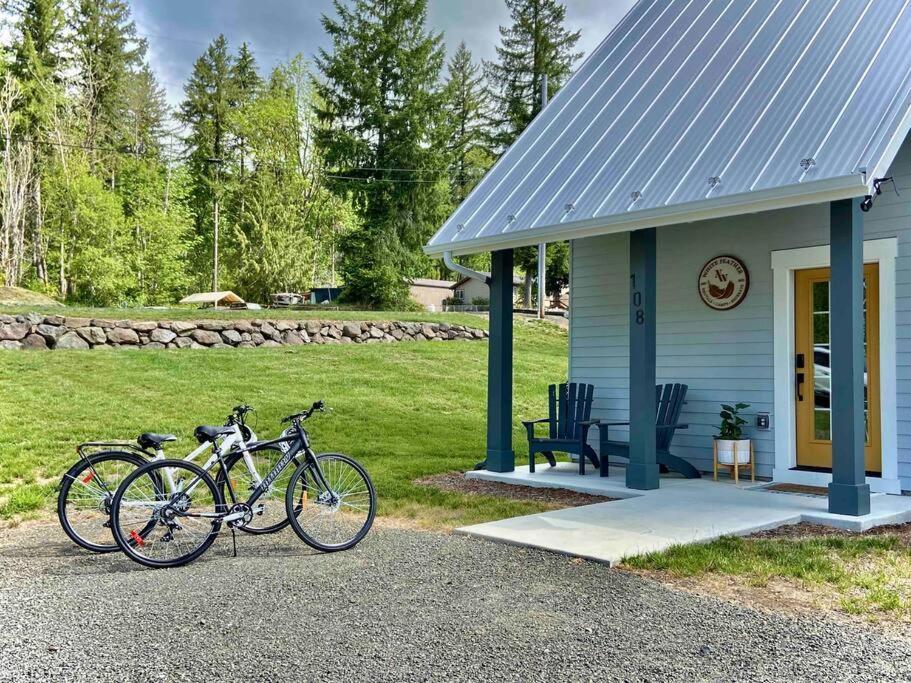 Romantic Cozy Cabin Walk To Lake Hot Tub Bikes Kayaks Grill Onalaska Luaran gambar